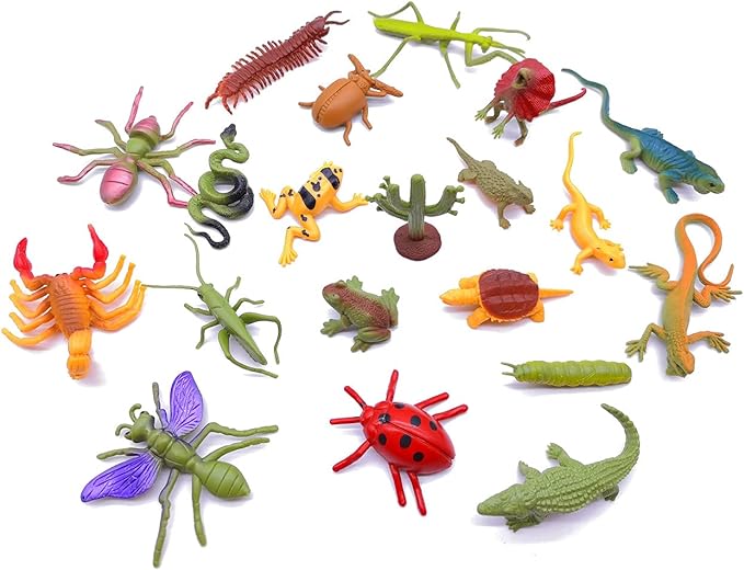 Guaishou 20pcs Realistic Bugs Plastic Insects Animals Figures Toys Contains