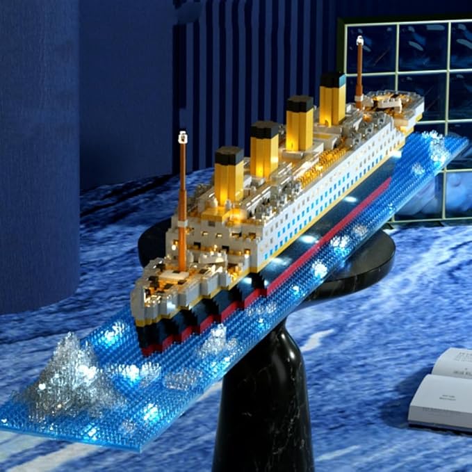 Titanic Micro Mini Building Blocks Set, 1860pcs 3D Titanic Model Building Set Blocks, DIY Bricks Toys Gift for Adults and Kids (1860 pcs)