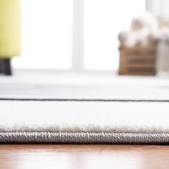 SAFAVIEH Carousel Kids Collection Area Rug - 4' Square, Grey & Ivory, Non-Shedding & Easy Care, Ideal for High Traffic Areas for Boys & Girls in Playroom, Nursery, Bedroom (CRK140F)
