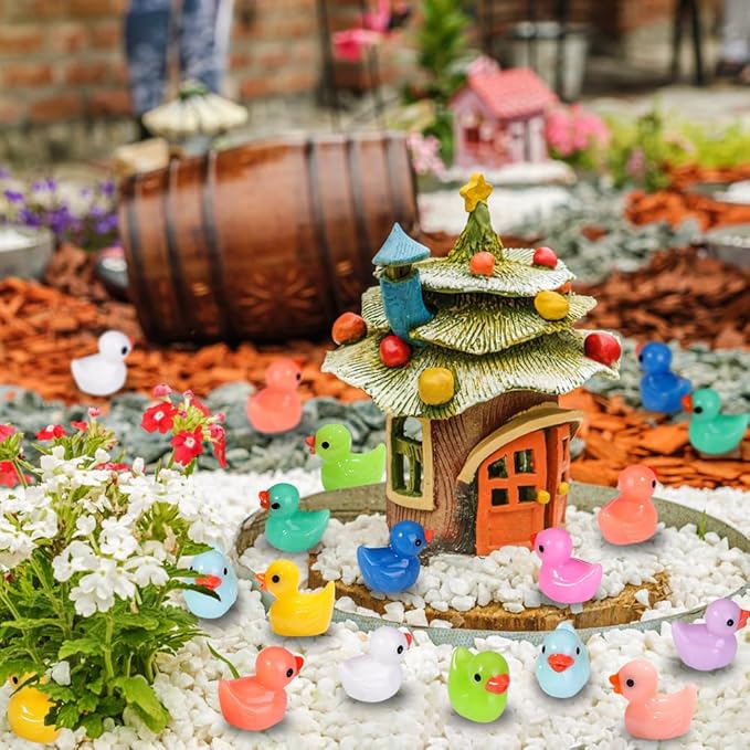 200pcs Tiny Ducks 10 Colors Little Duck Figures Mini Resin