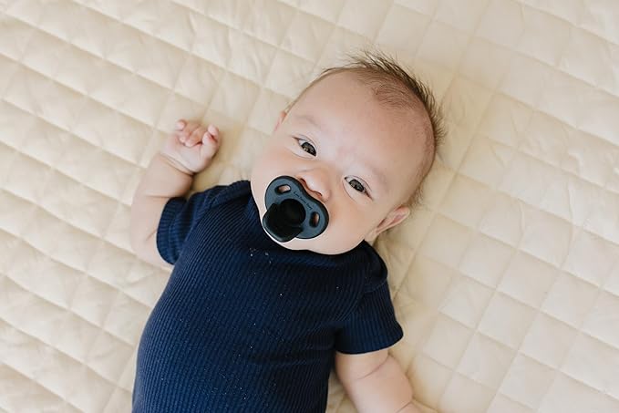 Soft Silicone Pacifiers (4 Pack) ??One Piece Design - 0-36 Months