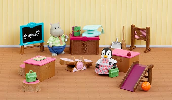 Lil Woodzeez – Classroom & Playground Playset 2 Doll 3 Years