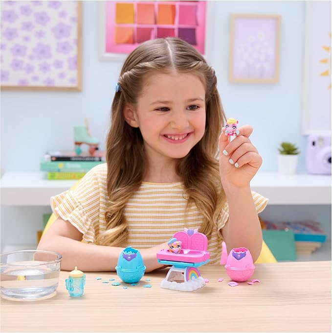 Hatchimals Alive, Hungry Hatchimals Playset with Highchair Toy and 2 Mini Figures in Self-Hatching Eggs 3 and