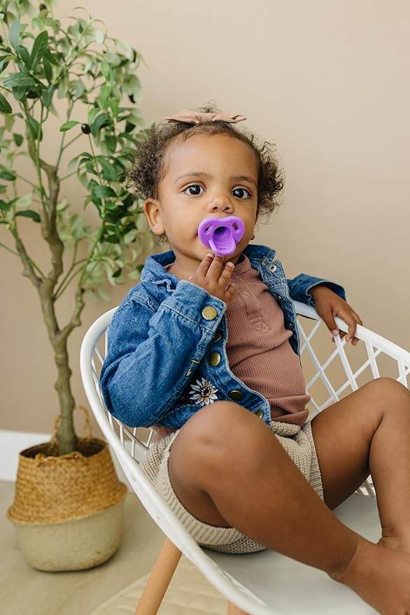 Soft Silicone Pacifiers (4 Pack) ??One Piece Design - 0-36 Months