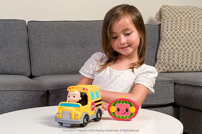 Jada Toys Cocomelon 7.5" School Bus RC Remote Control Car,
