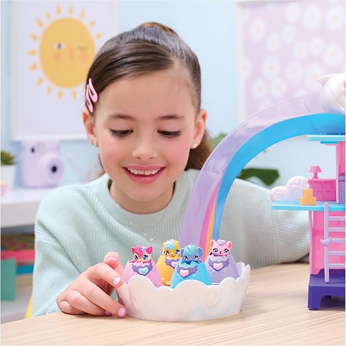 Hatchimals Alive, Hatchi-Nursery Playset Toy with 4 Mini Figures in Self-Hatching Eggs 13 Accessories, 3 and 4)