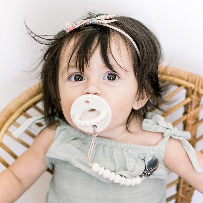 Ryan & Rose Cutie PAT Pacifier Teether (Bulb, Ivory)