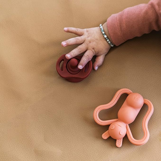 Doddle & Co. The Chew Butterfly Teether with Poppable Bubbles | Toddler Teething Fidget Toy for Baby 1
