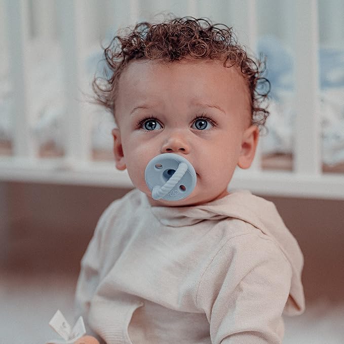 Pacifier Soother Baby 4 Pack of Pacifiers Newborn Teething 100% 6-18 Months