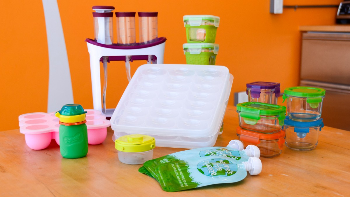 BPA-free-baby-food-storage-containers-with-lids-from-LittleNest