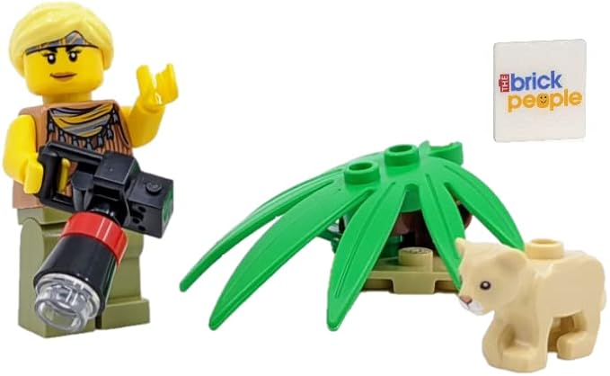LEGO Wildlife Rescue: Explorer Jessica Sharpe with Baby Lion