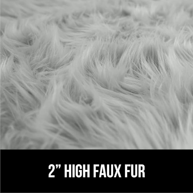 Gorilla Grip Fluffy Faux Fur Rug, 4x6, Machine Washable Soft Furry Area Rugs, Rubber Backing, Plush Floor Carpets for Baby Nursery, Bedroom, Living Room Shag Carpet, Luxury Home Decor, Light Gray