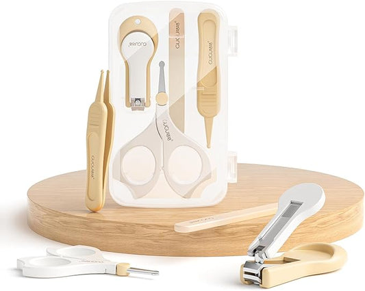 Baby Nail Clippers kit, 4-in-1 Infant Manicure Care Kit Includes Nail Clipper, Scissors, Nail File, Tweezers,Baby Manicure Kit and Pedicure kit for Newborn, Infant, Toddler