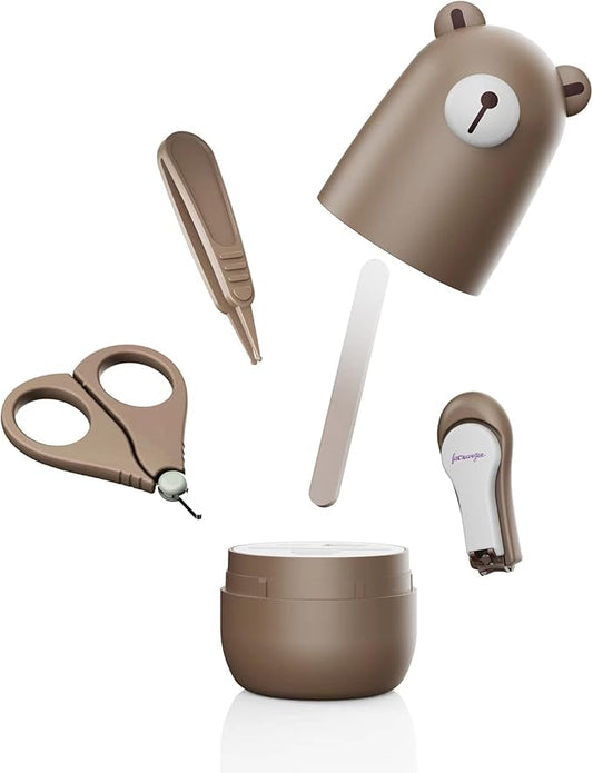 Baby Nail Clippers Set, Baby Nail Kit with Cute Case, Infant Manicure and Pedicure Health Grooming Care Can for Newborn, Kids and New Parents As Shower Gifts (Bronze Bear)