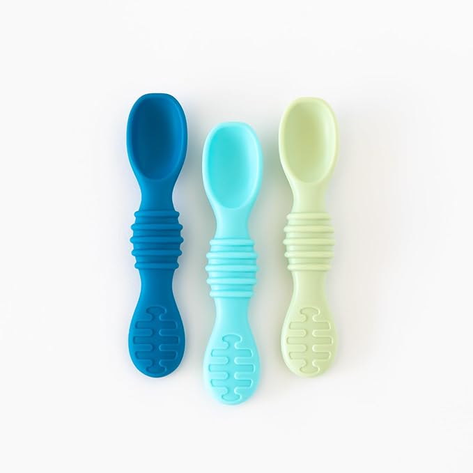Bumkins Baby Bowl, Silicone Feeding Set with Suction for Baby and Toddler, Includes 4 Spoons and Lid, First Feeding Set, Training Essentials for Baby Led Weaning for Babies 4 Months Up, Blue
