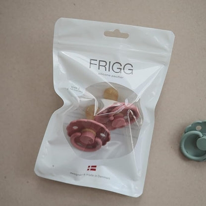 FRIGG Daisy Natural Rubber Baby Pacifier | Made in Denmark 6-18 Months) 2-Pack