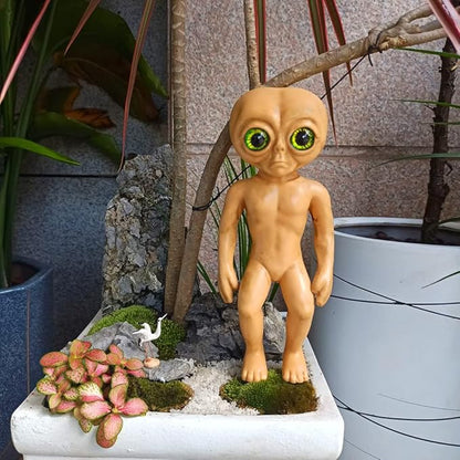 Alien Prop Toys Haunted and Creepy Dolls Horror Alien Decor