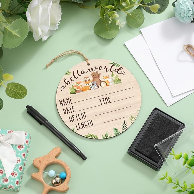 Thyle Baby Announcement Sign Wooden Baby Name Sign for Hospital