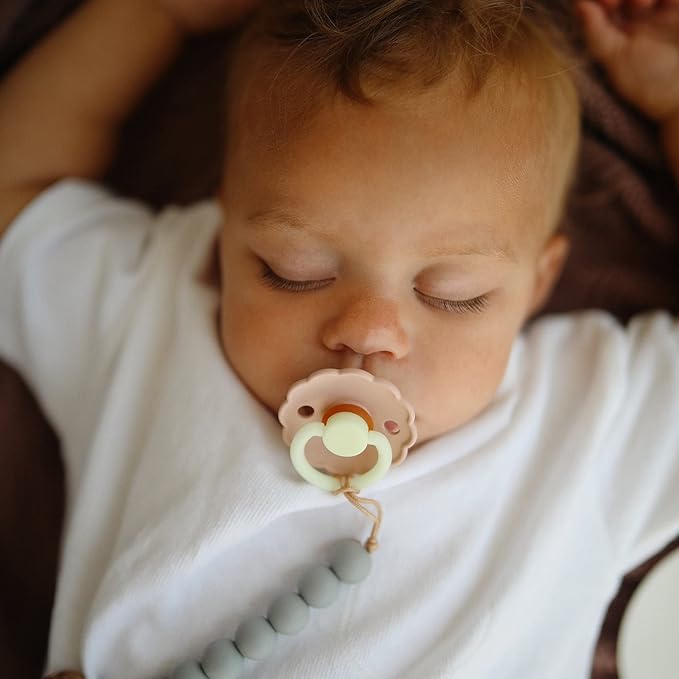 FRIGG Daisy Night Natural Rubber Baby Pacifier | Made in Denmark 6-18 Months) 2-Pack