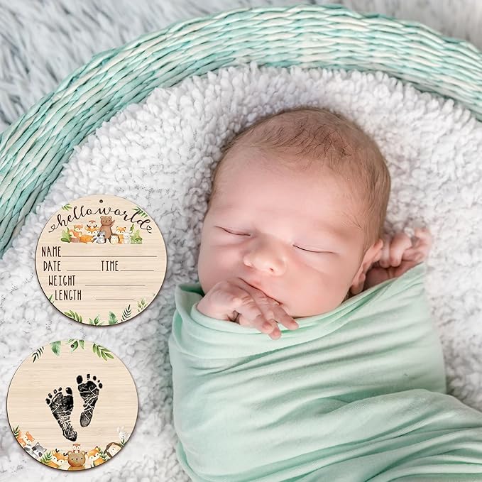 Thyle Baby Announcement Sign Wooden Baby Name Sign for Hospital