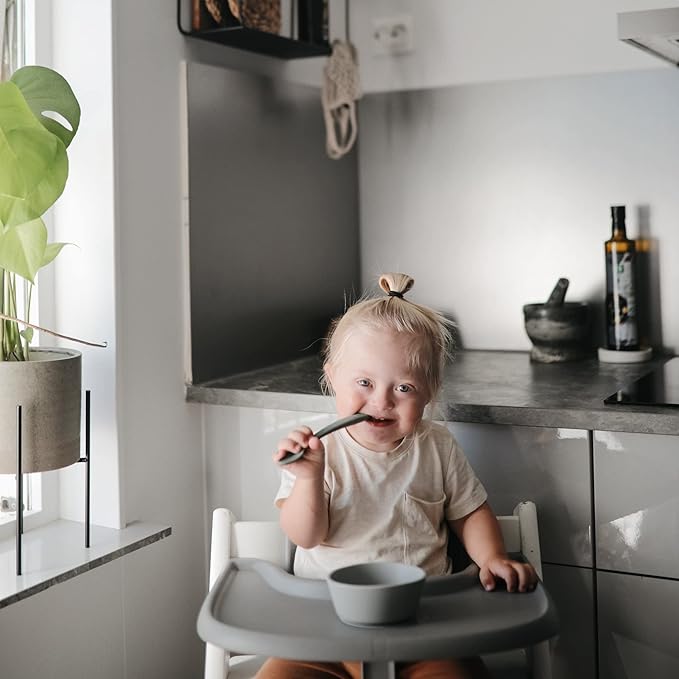 mushie Silicone Suction Bowl | BPA-Free Non-Slip Design (Tradewinds)