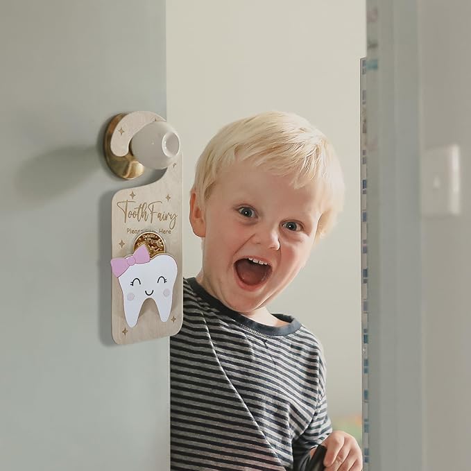 Tooth Fairy Door Hanger, Wooden Tooth Fairy Holder with Tooth