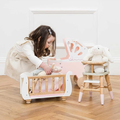 Le Toy Van - Educational Wooden Toy Role Play Beautiful Sleigh Doll Cot & Crib | Girls Pretend Play Toy Pram Playset - for Ages 3+