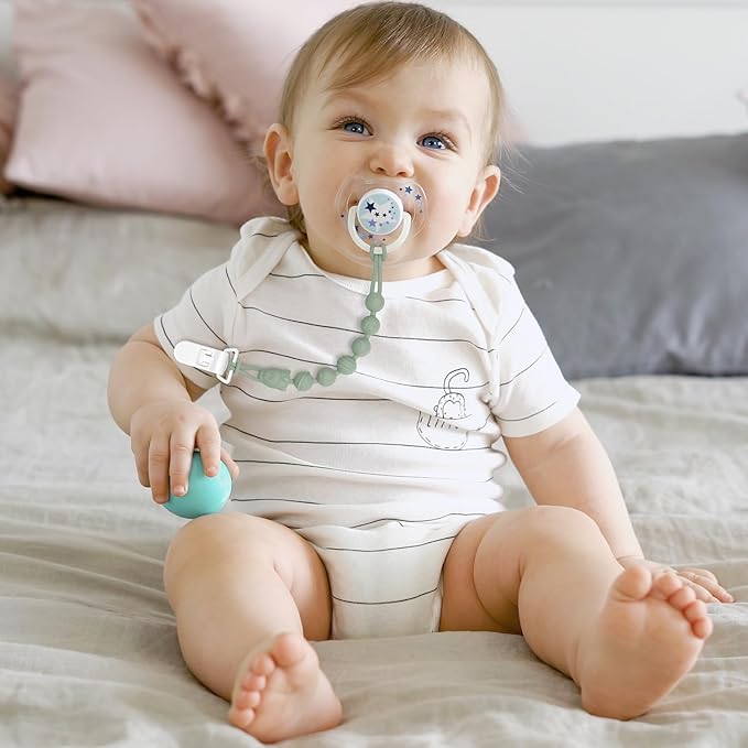 4-Pack Silicone Pacifier Clips’╝ÜOne-Piece Baby Pacifier Clip, 100% Food Grade Silicone