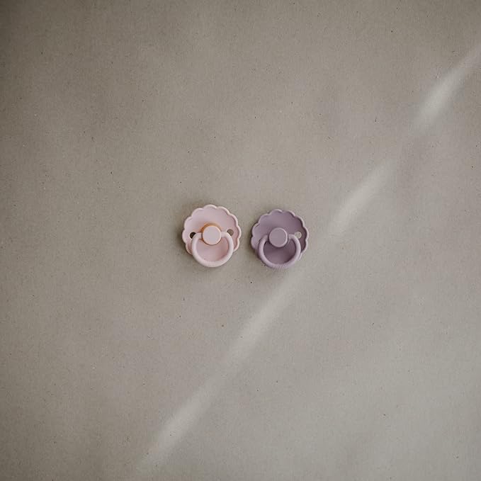 FRIGG Daisy Natural Rubber Baby Pacifier | Made in Denmark 6-18 Months) 2-Pack