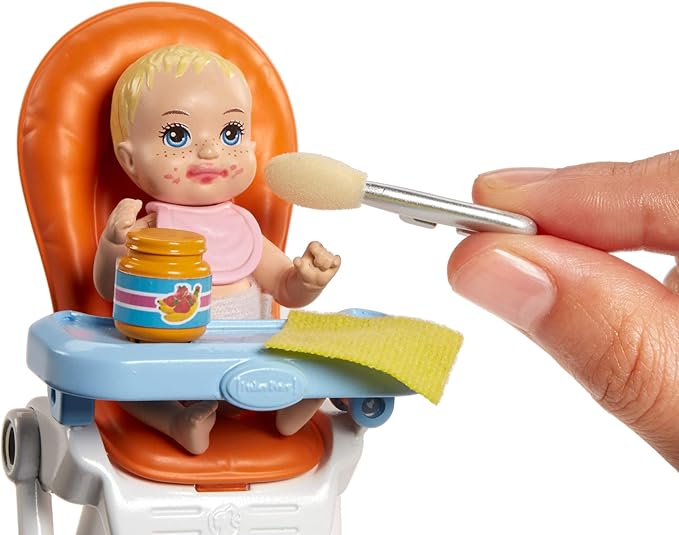 Barbie Babysitting Playset with Skipper Friend Doll, Color-Change Baby Doll 3 to 7 Year