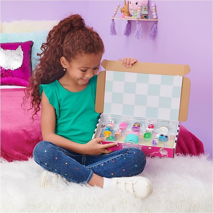 Gabby's Dollhouse, Meow-Mazing Mini Figures 12-Pack (Amazon Exclusive) 3 and