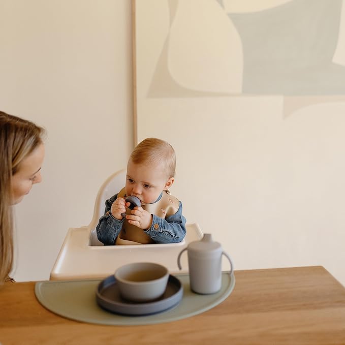 mushie Classic Silicone Suction Plate | BPA-Free Non-Slip Design (Tradewinds)
