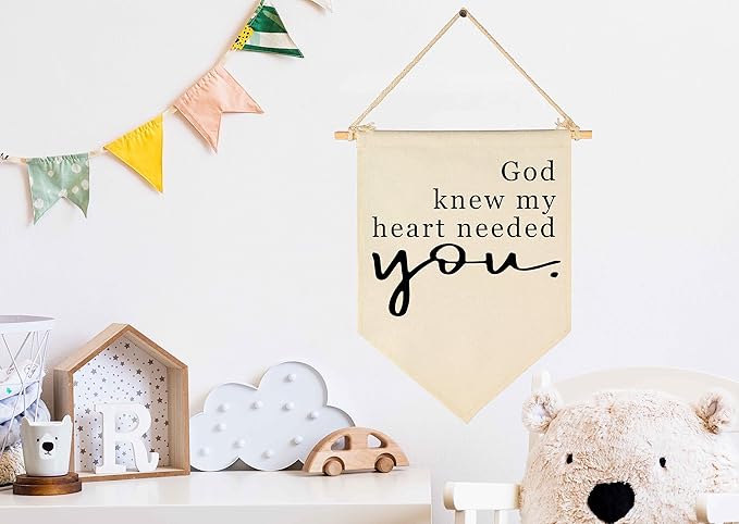 GEANHIL Natural Beige Heart Banner - 15.6'' x 11'', Wall Mount