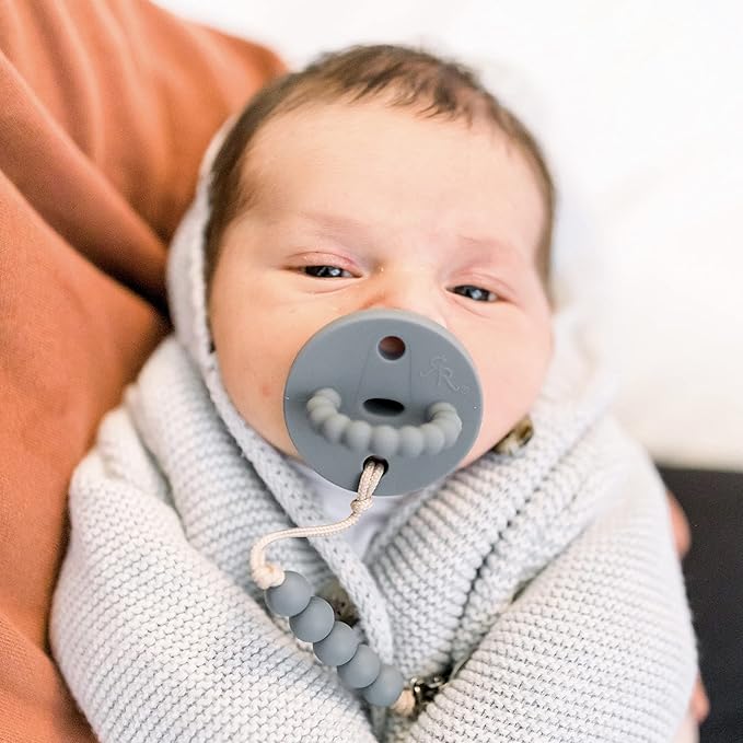 Ryan & Rose Cutie PAT Pacifier Teether (Slant, Charcoal)