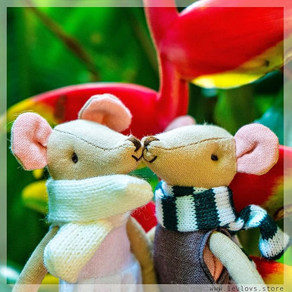 LEVLOVS Ballerina Mouse Ballerina Doll in a Matchbox Toy Baby